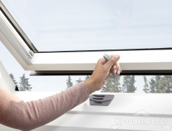 Окно мансардное   VELUX Стандарт GLP0073 BIS 114*118 ручка снизу